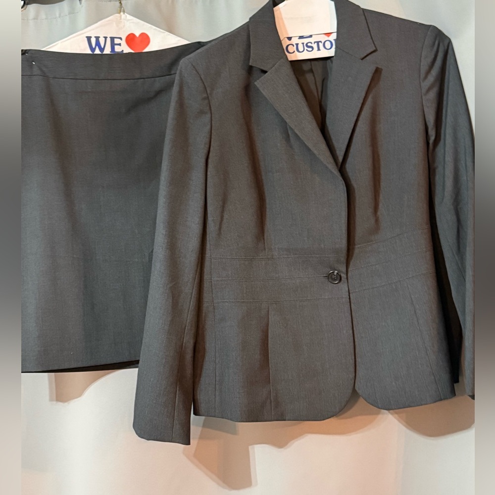 Jones New York Black Stretch Blazer